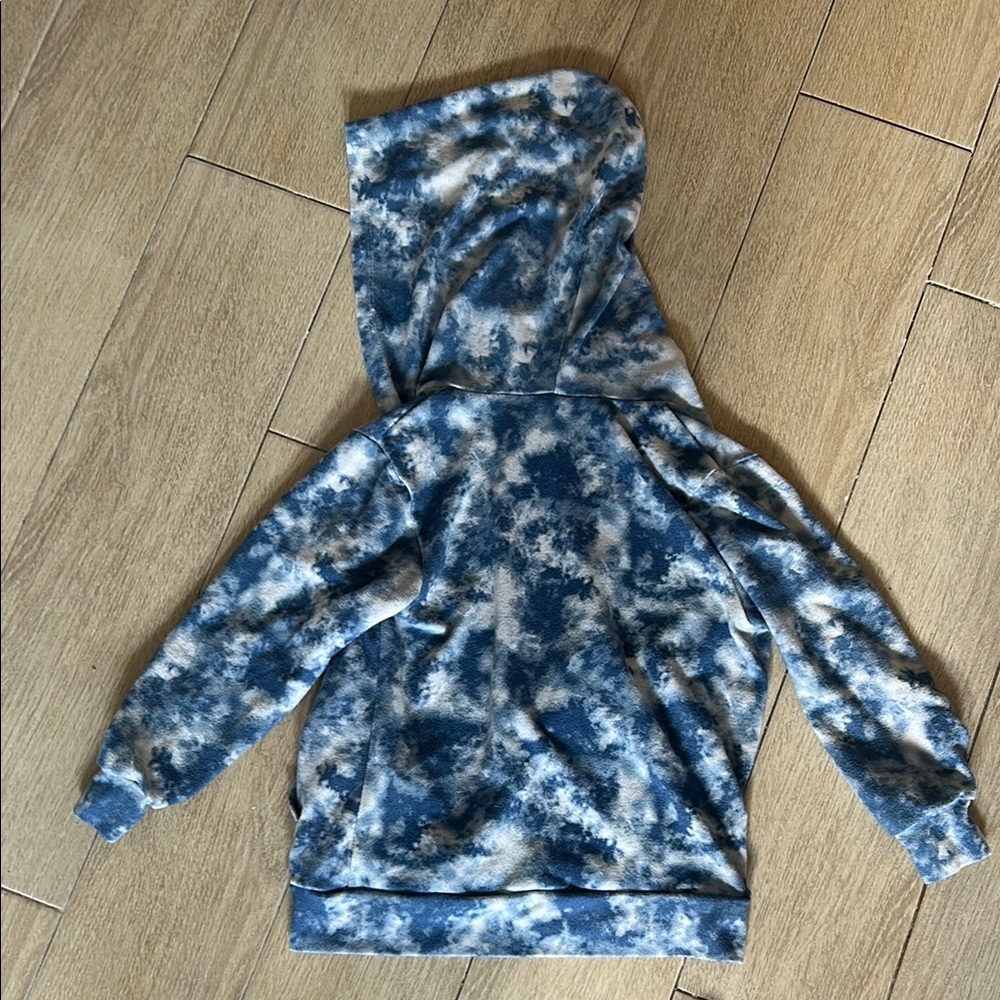 YMI Blue and White Tie-Dye Matching Set - Picture 9 of 9